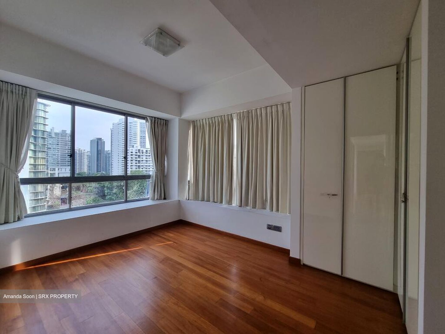 Suites @ Cairnhill (D9), Apartment #609659631